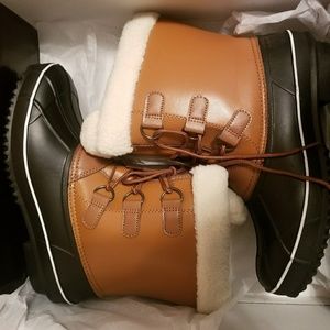 torrid snow boots